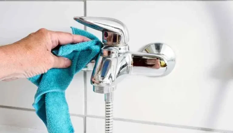 Como-eliminar-cal-agua-grifo